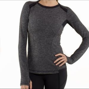 Lululemon base runner heathered black long sleeve